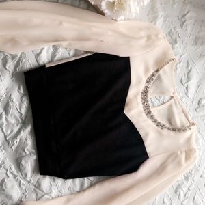 Cute beaded ivory/black vintage crop top